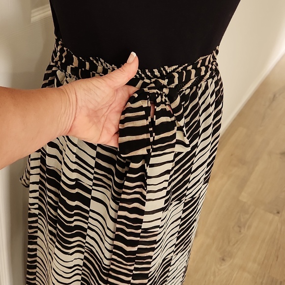 CAbi Cha Cha Maxi Dress M - Picture 7 of 15